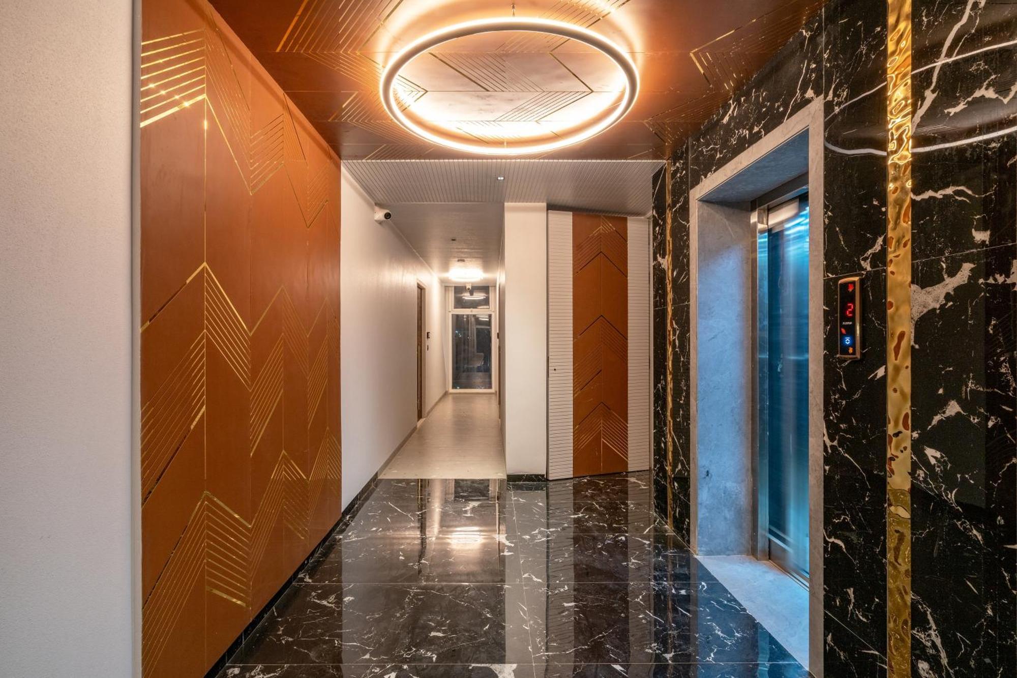 Hotel Darshan Executive Tuljapur ภายนอก รูปภาพ